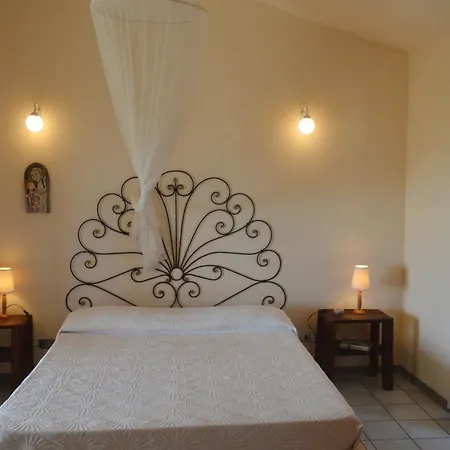 Casa Su Riu Santa Caterina Di Pittinuri (Sardinia)