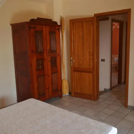 Casa Su Riu * Santa Caterina Di Pittinuri (Sardinia)